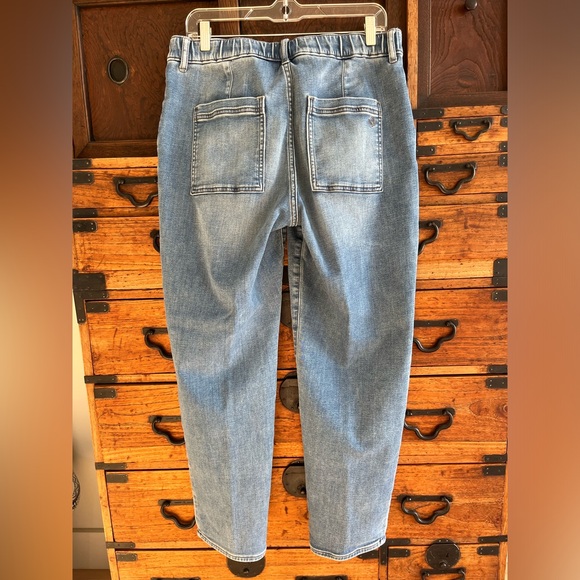 UpWest Drawstring/Elastic Waist Jeans Size: M - Picture 2 of 6